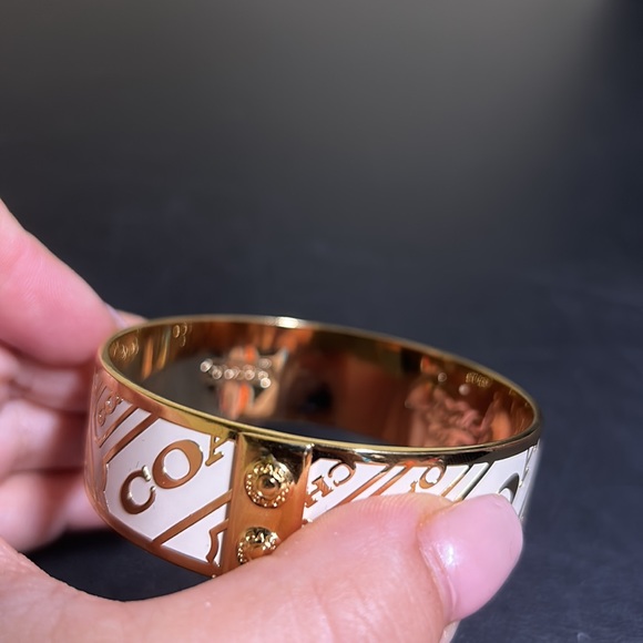 COACH Gold Bangle Bracelet NWOT - Picture 5 of 7